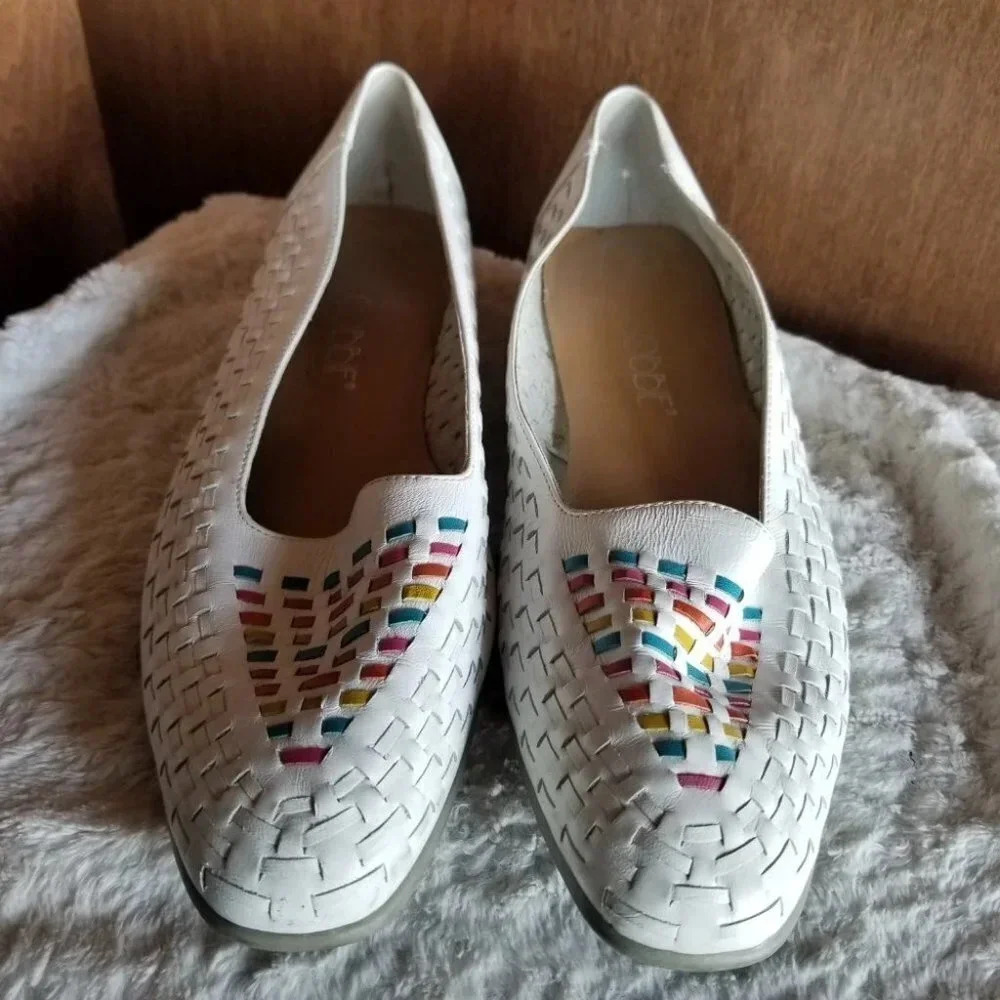 Cobbie Cuddlers Leather Woven Slip On Shoes White Rainbow 8.5 - Picture 4 of 13